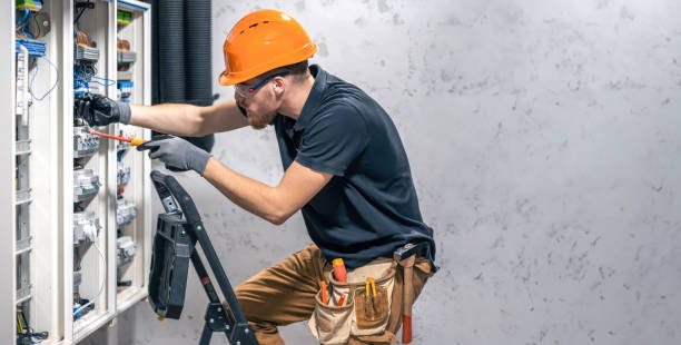  Hayfield, MN Electrician Pros